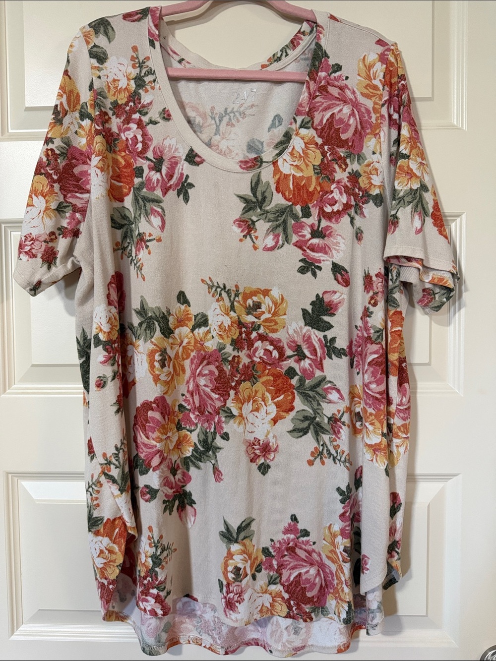 24/7 Floral Scoop Neck Short Sleeve Sweater Tunic in Cream, Green, Pink & Orange